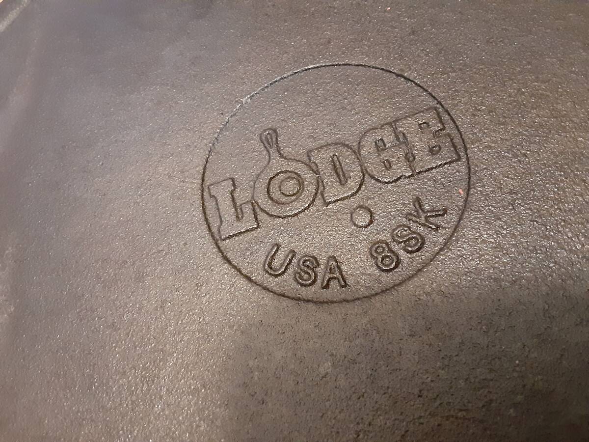LODGE ロッジ  スキレット 10 1/4インチ+スキレット カバー の画像5
