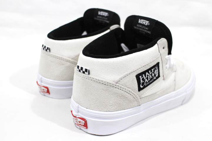 VANS*23cm*SKATE HALF CAB* белый / черный 