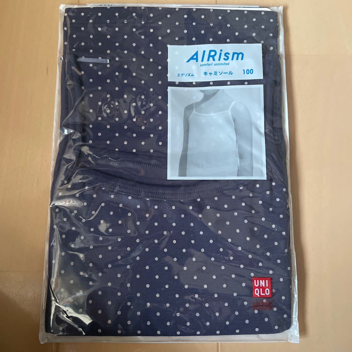 送料無料　新品　UNIQLO AIRism ユニクロ エアリズム キャミソール　100cm ネイビードット柄　紺色水玉　送料込み_画像1