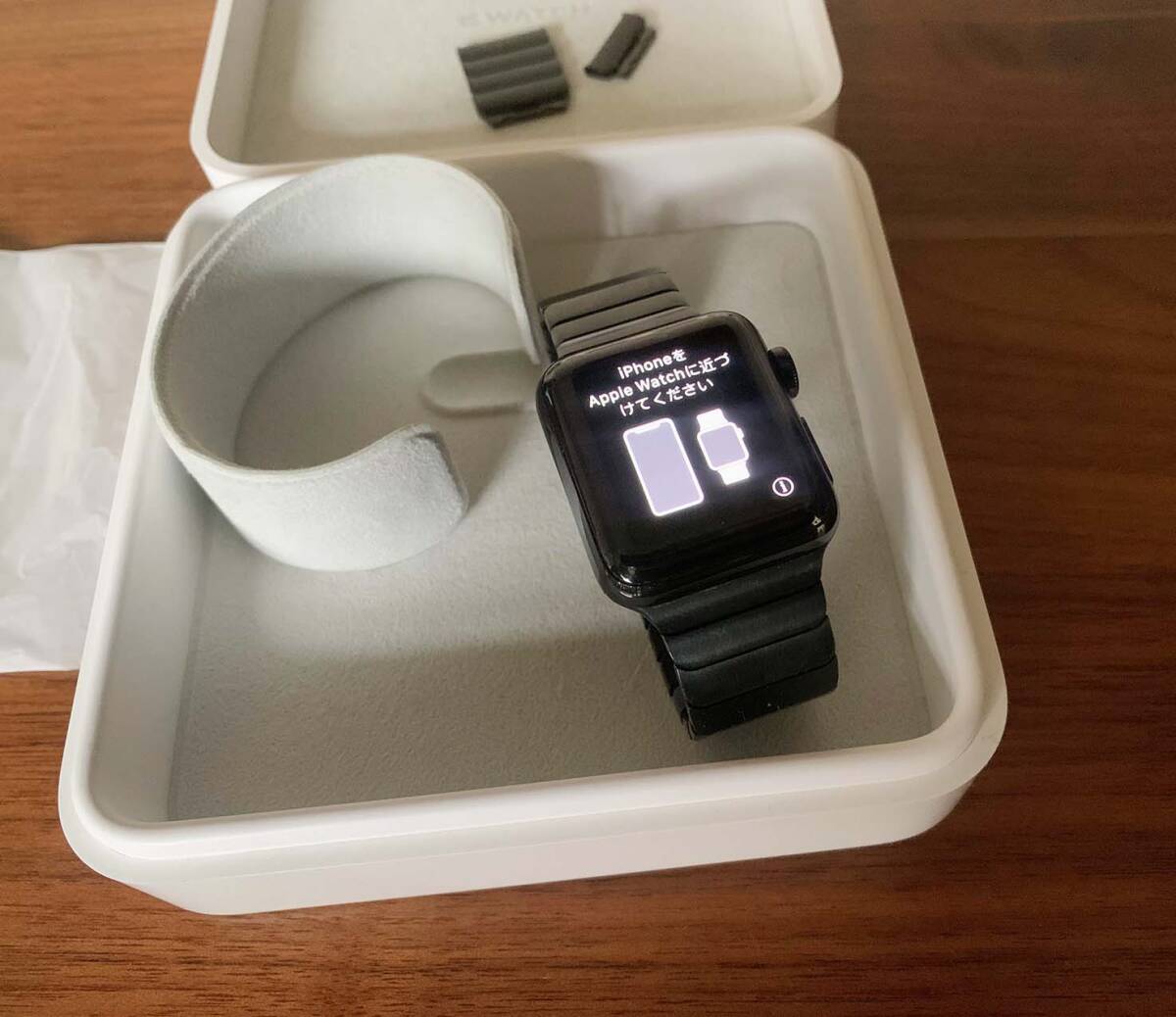 Apple Watch Series 2 38mm GPS スペースブラック ステンレススチール リンクブレスレットの画像1