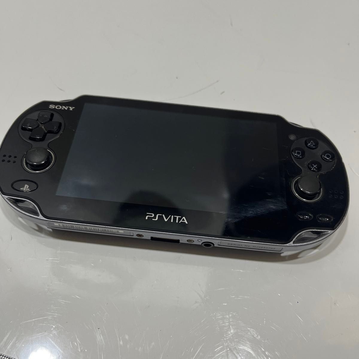 美品　Vita PSVITA ブラック ソニー PlayStation クリスタルブラック