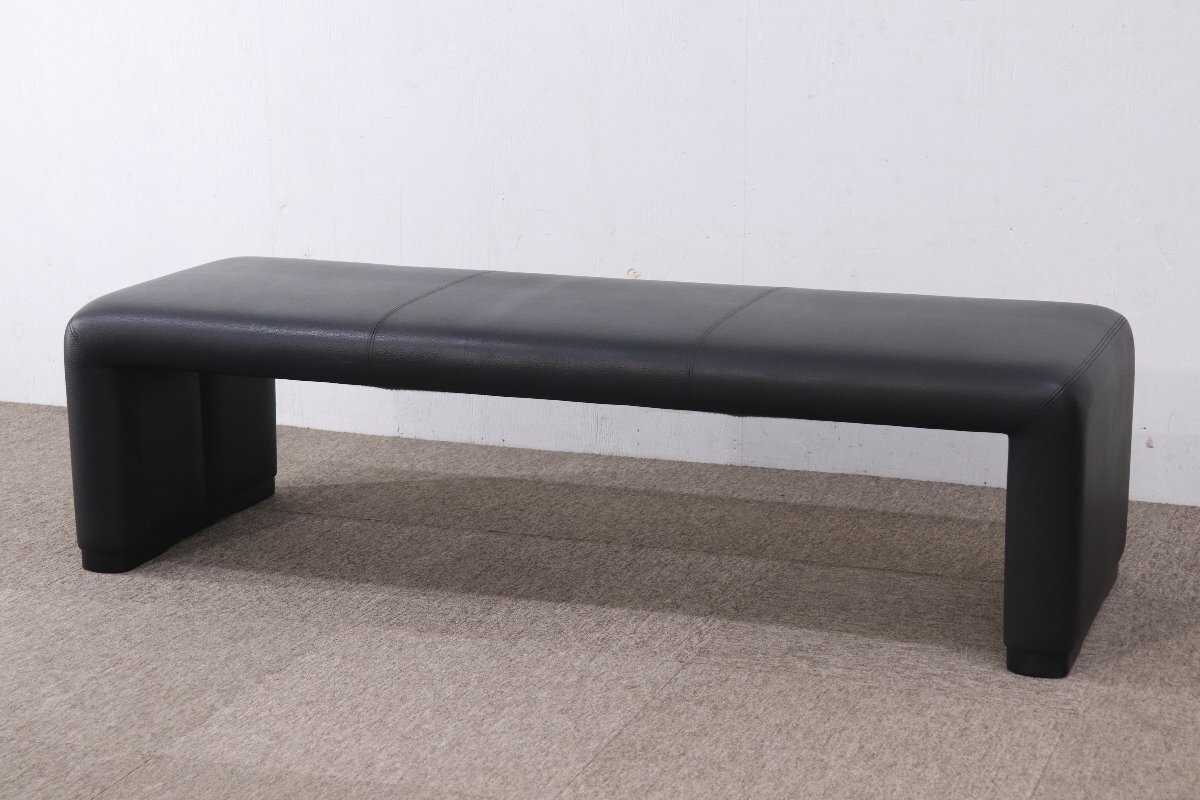 karimoku Karimoku CS81 model 3 seater . bench length chair width 150cm. ground black living / dining 4-C067/1/C1