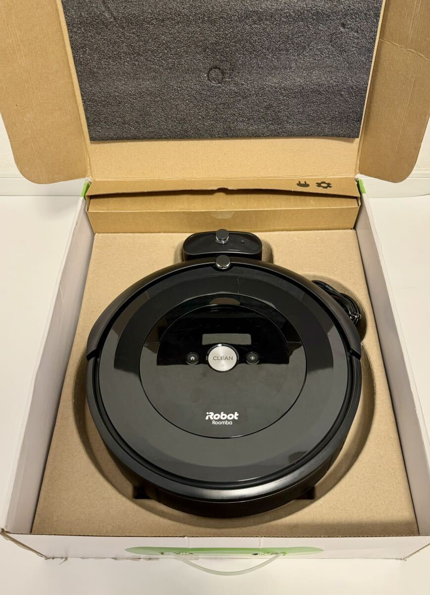 iRobot roomba e5 e5150 used present condition goods I robot . cleaning robot vacuum cleaner 
