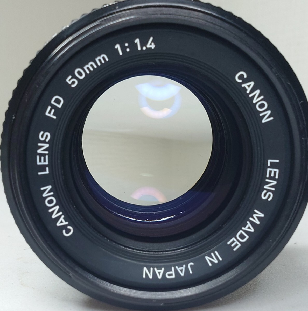【整備済収集品】 Canon AE-1 Program 美品＋NEW FD 50mm f1.4 大口径単焦点セット 各動作良好 露出計メーターOK 持病シャッター鳴きなしの画像8