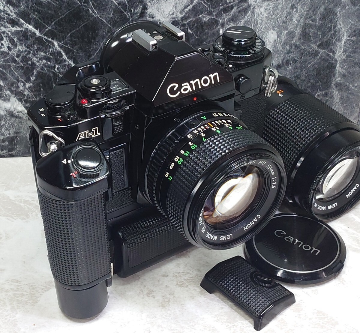 【終活】 Canon A-1 美品＋NEW FD 50mm f1.4＋FD 135mm f3.5＋強力モータードライブMA 各動作良好 露出計OK 光学連写OK 持病鳴きなしの画像2