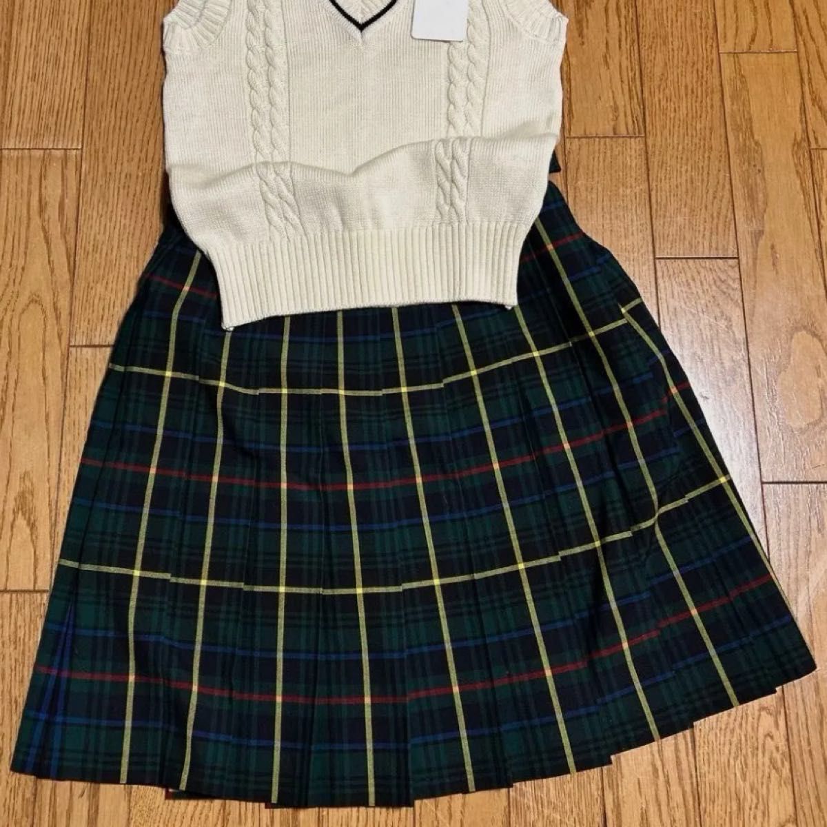 【新品、未使用】西武学園文理高校 女子制服　スカート