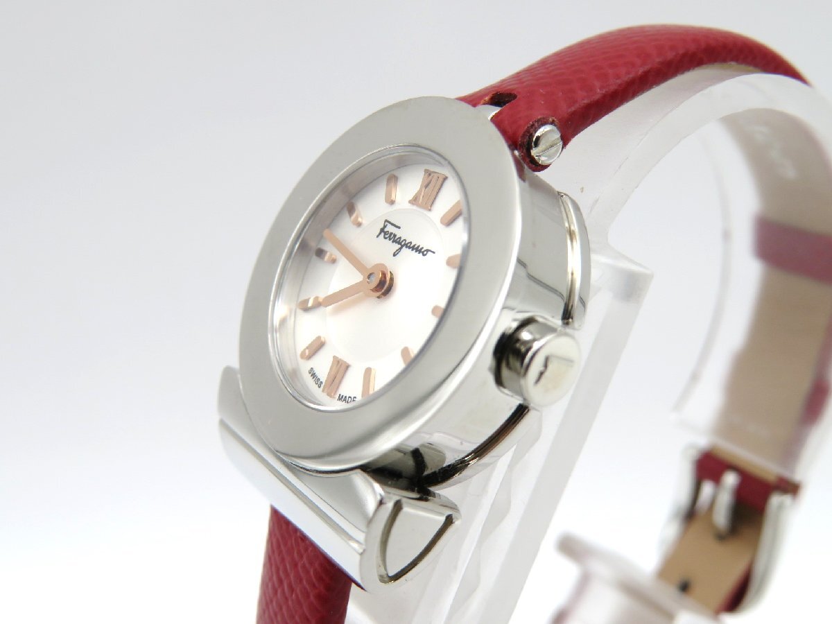 1 иен * работа * Ferragamo серебряный кварц женские наручные часы M38811
