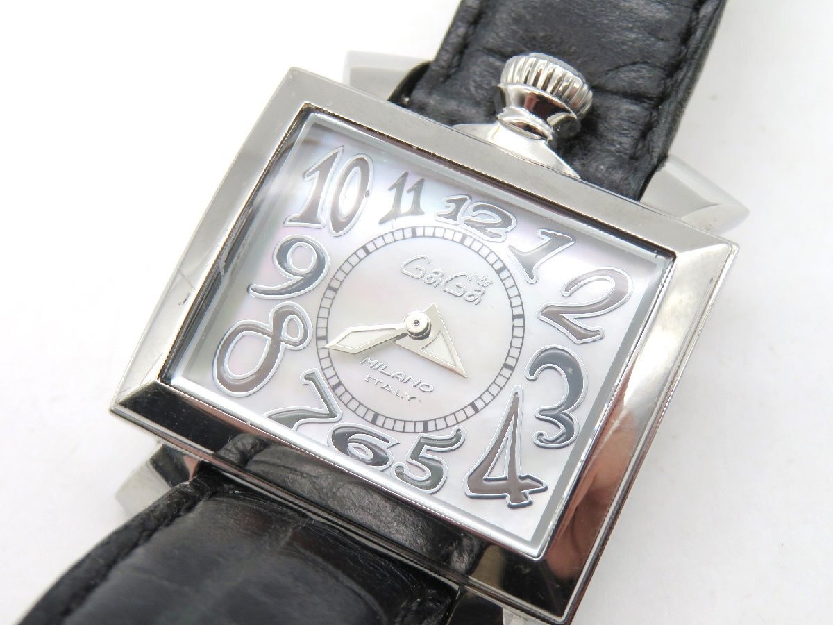1円◆稼働◆ ガガミラノ ナポレオーネ パールホワイト クオーツ メンズ 腕時計 M21601の画像1