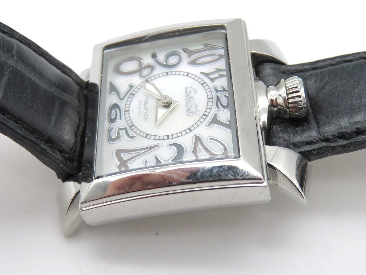 1円◆稼働◆ ガガミラノ ナポレオーネ パールホワイト クオーツ メンズ 腕時計 M21601の画像3