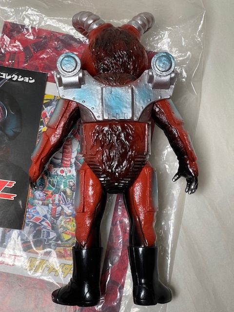 仮面ライダー V3 タイホウバッファロー 東映 レトロ ソフビ コレクション メディコム トイ MEDICOM TOY sofubi sofuvi sofvi ブルマァク