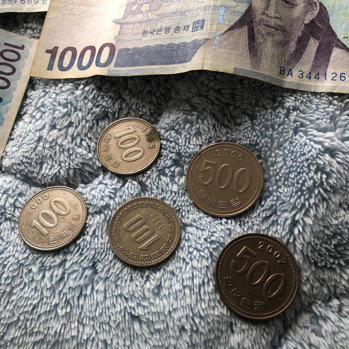 16300ウォン 韓国 旧紙幣 五千の2枚　壹千の5枚　500コイン2枚　100コイン3枚　コレクション　_画像2