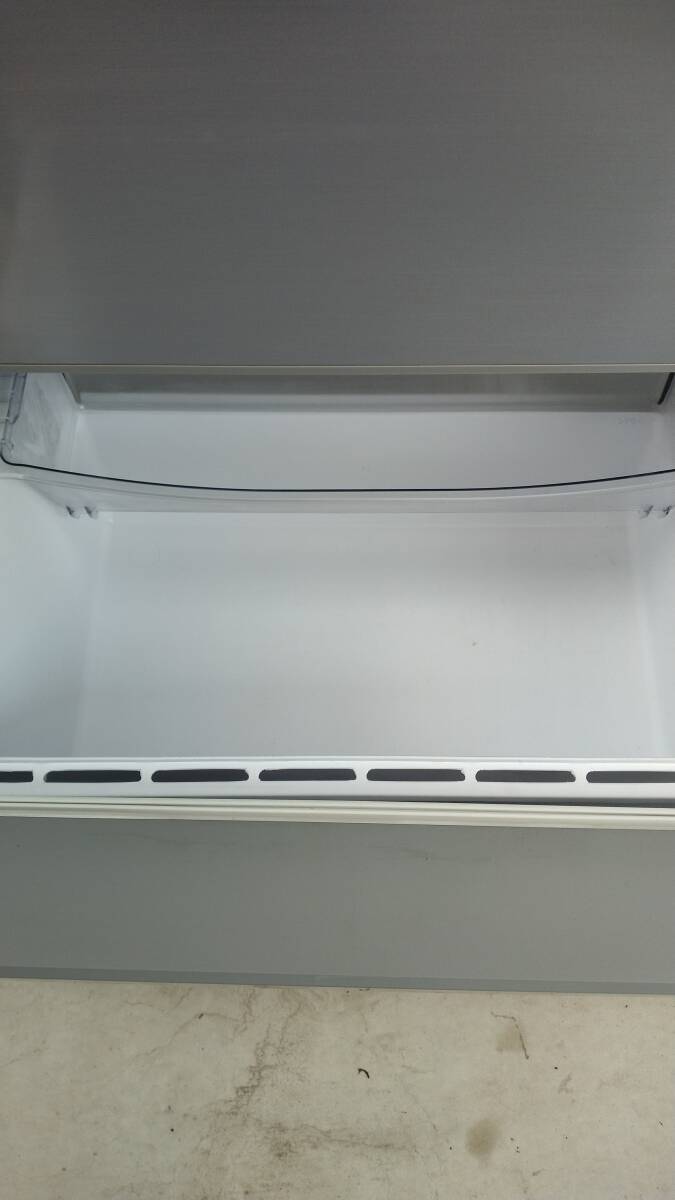 AQUA(アクア）・冷凍冷蔵庫・AQR-27G・2018年製・272L/右開き_画像5