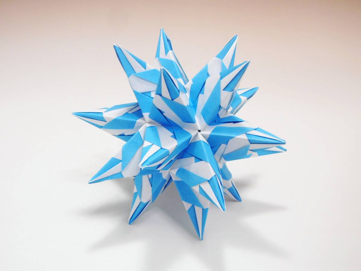 くす玉　30枚組　折り紙　ユニット　S-7　水色　トゲトゲ　kusudama　origami　ハンドメイド_画像5