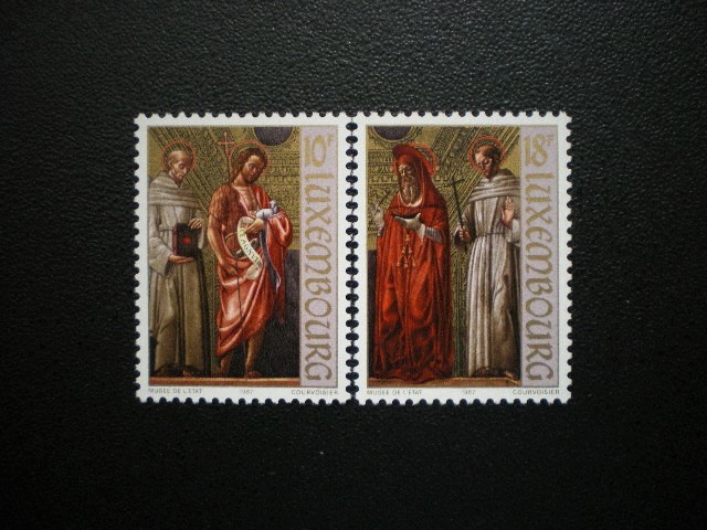 ルクセンブルク発行 １５世紀後半に描かれた聖人の絵画切手 ２種完 ＮＨ 未使用_画像3