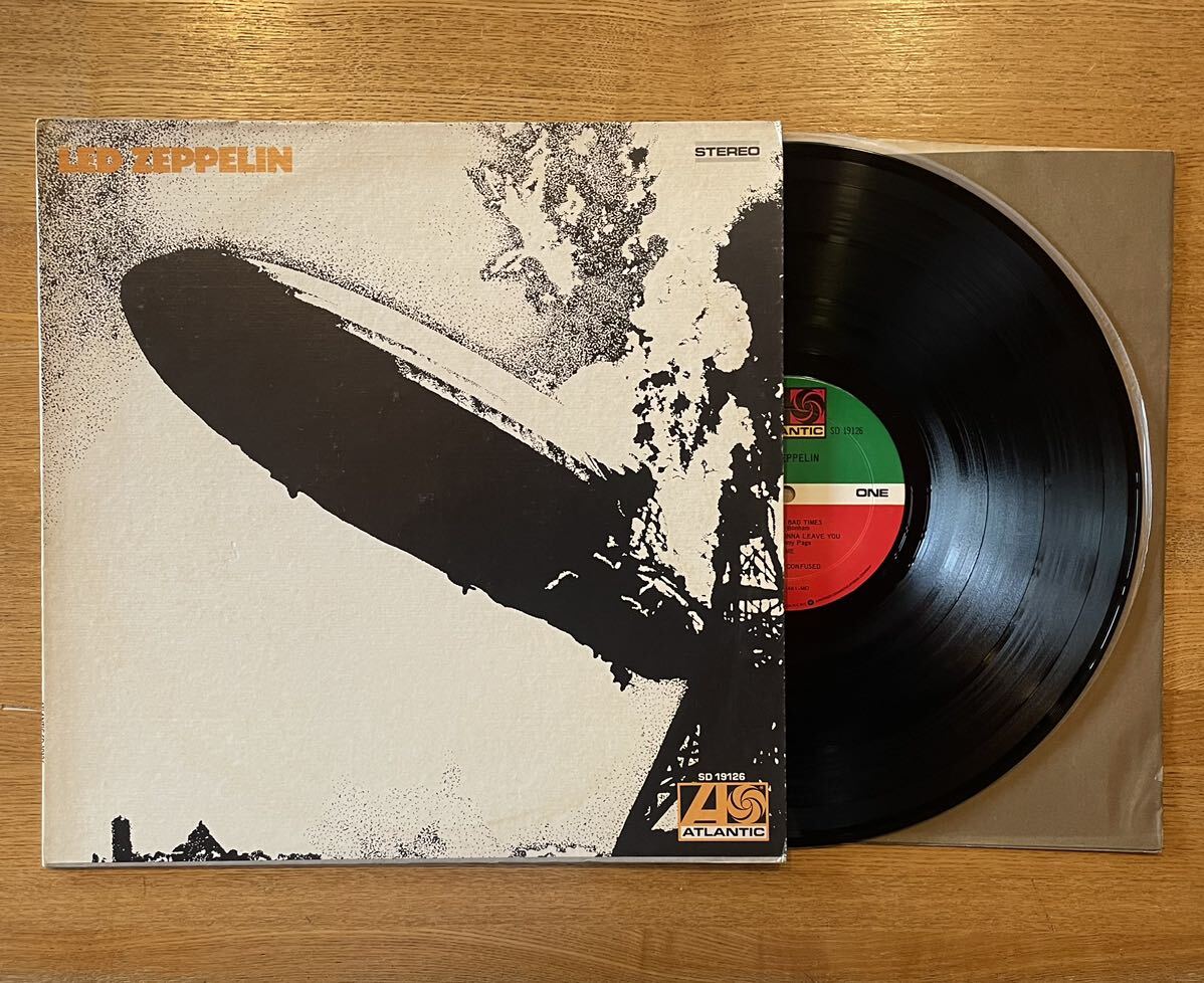 Yahoo!オークション - 【最高音質 マトC】LED ZEPPELIN レッド Yahoo!オークション - 【最高音質 マトC】LED ZEPPELIN レッド