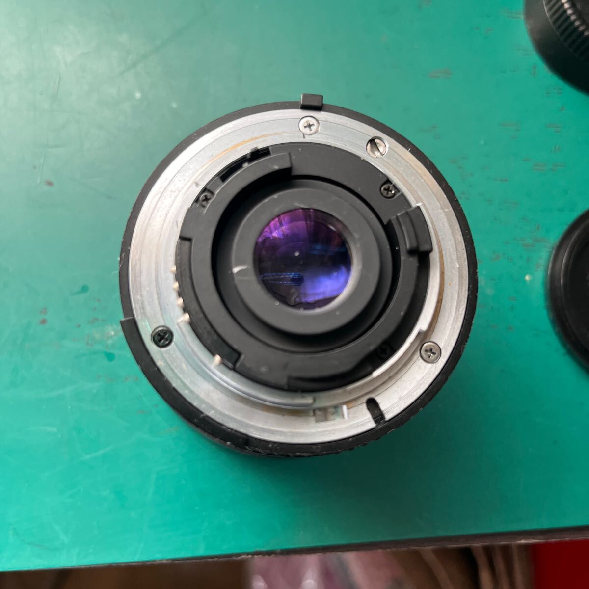Nikon AF カメラレンズ 28㍉F 2,8フード付_画像3