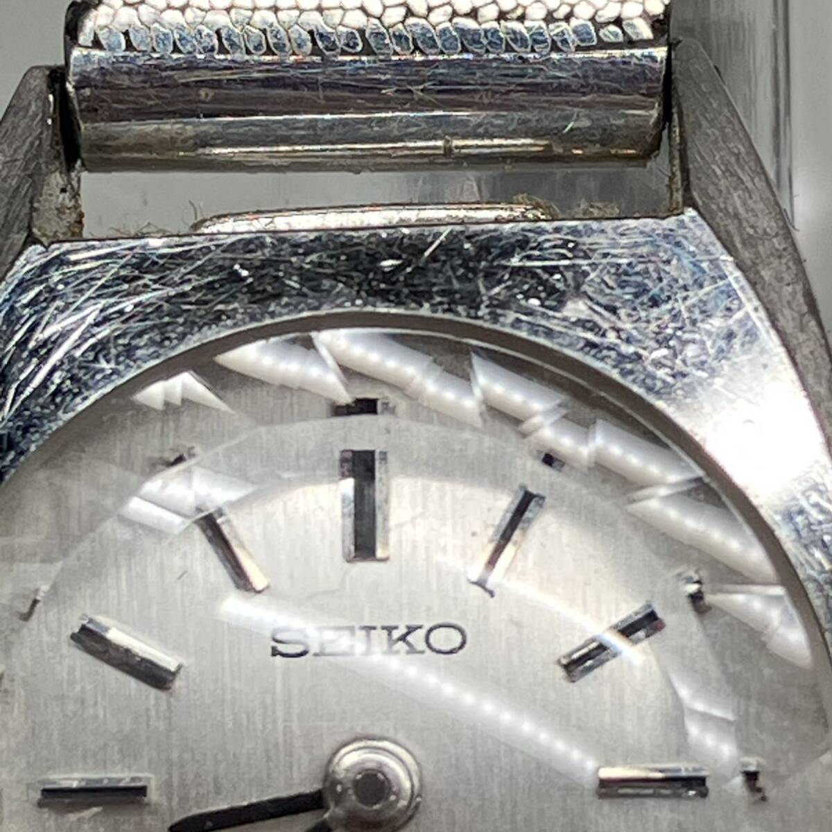 1円〜 3M SEIKO 腕時計 040417 1140-0020 セイコー 14KWG 14Kホワイトゴールド 手巻き 動作確認済み 23石 シルバー文字盤 _画像3