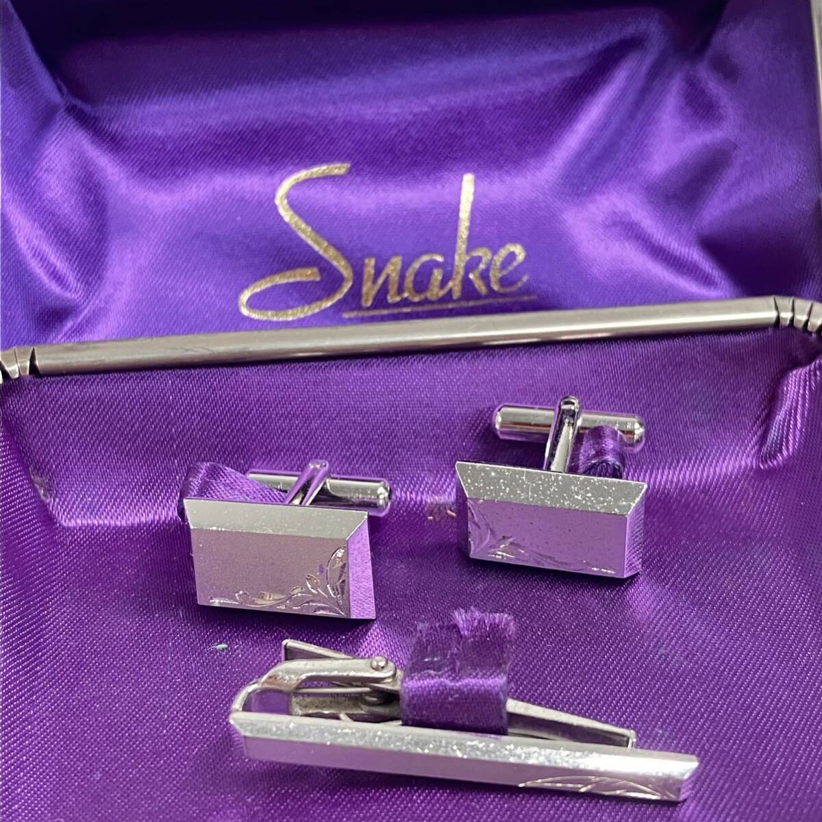 1 jpy ~ 4T J.C. FLEURET Nicole StGilles Snake necktie pin cuffs badge together Gold color silver color box attaching brand 