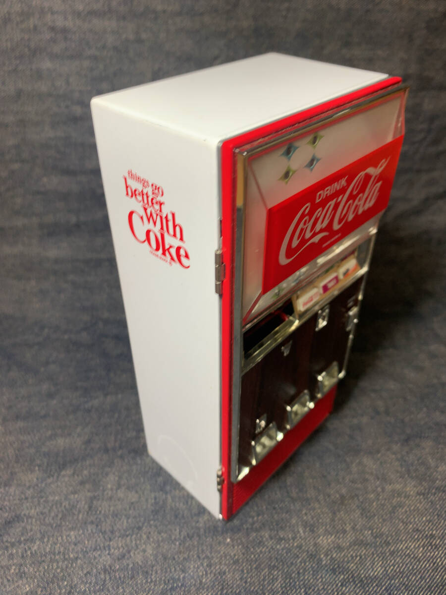 ★レア　絶版　コカ・コーラ　自販機型貯金箱　ベンディングマシン　コインバンク_画像3