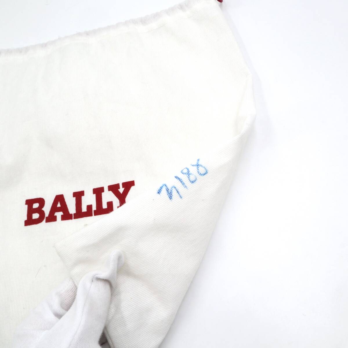 ★【良品】BALLY バリー レザー キルティング タッセル チェーン クロスボディ ショルダーバッグ ポシェット ブラック系_画像8