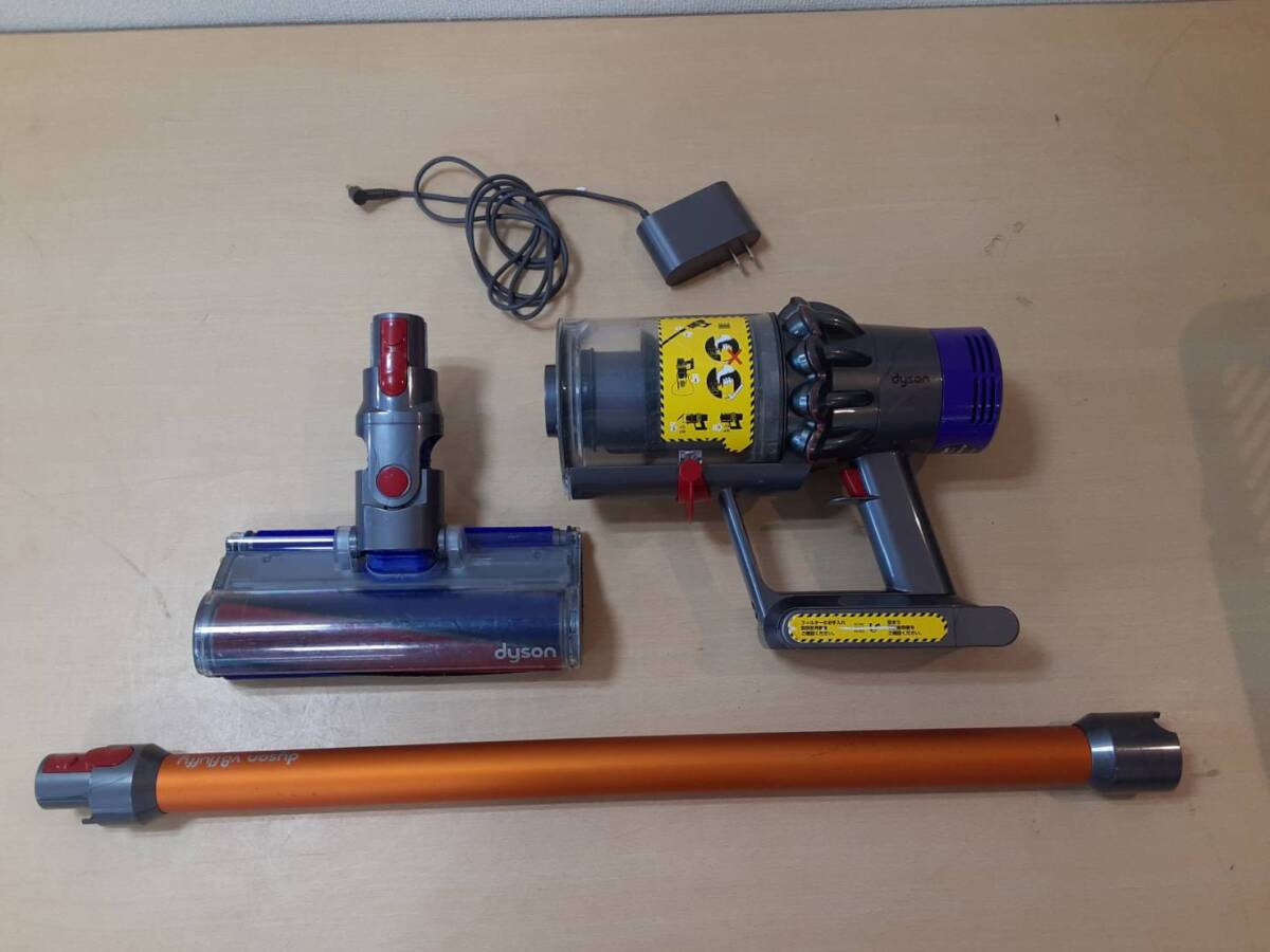 【つ96】SV12 dyson ダイソン 掃除機 動作品 コードレスクリーナー _画像1