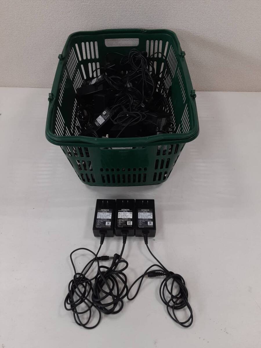 【し35】現状品 HITACHI 日立 掃除機 アダプター 充電器 PVA-02 30個 まとめ売り