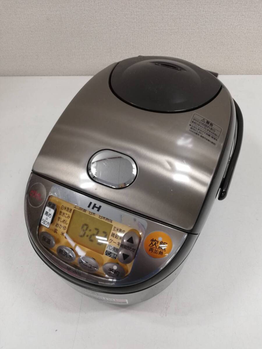 【ち16】NP-VN10 ZOJIRUSHI 象印 IH 炊飯器 炊飯ジャー 5.5合炊き 2018年製 通電確認済み 動作品の画像1