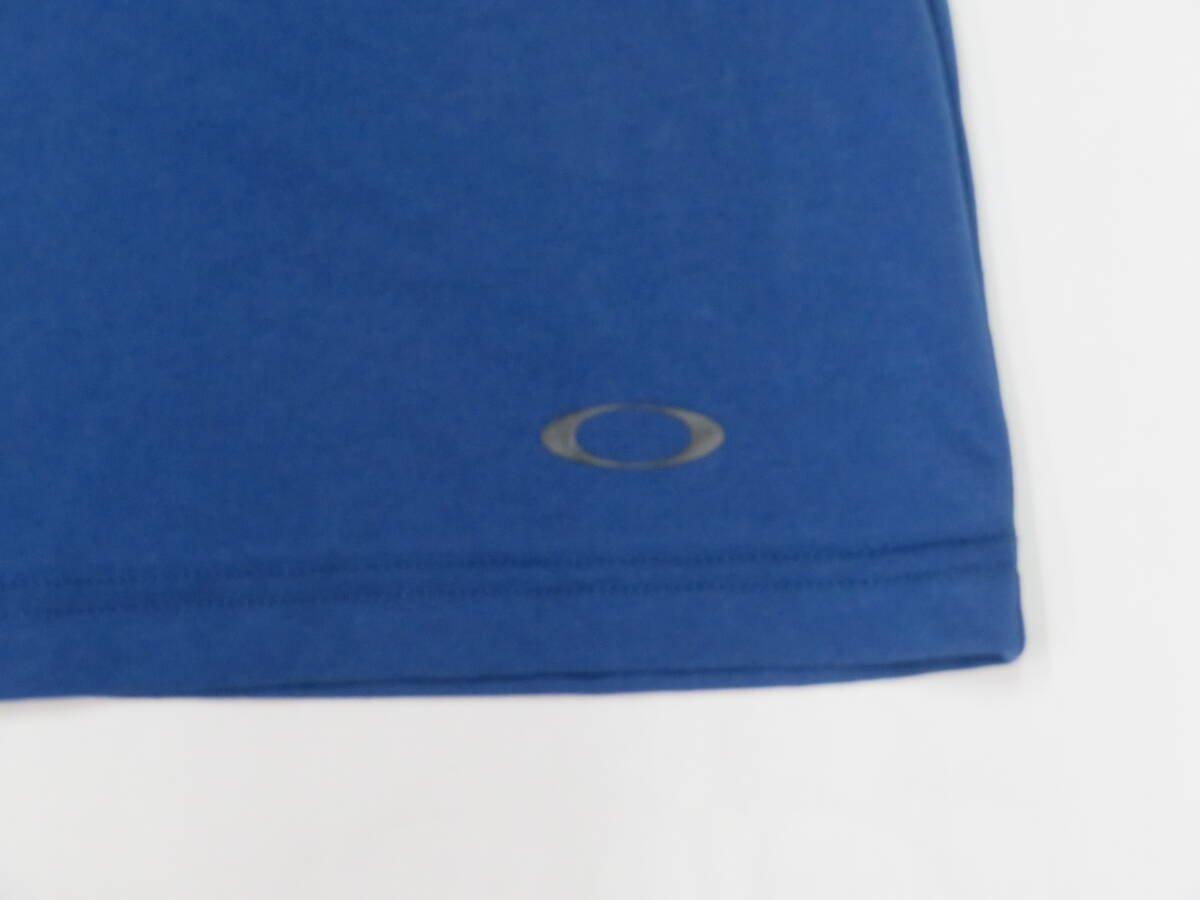 210　オークリー OAKLEY 半袖Tシャツ　ブルー（XL）_画像2