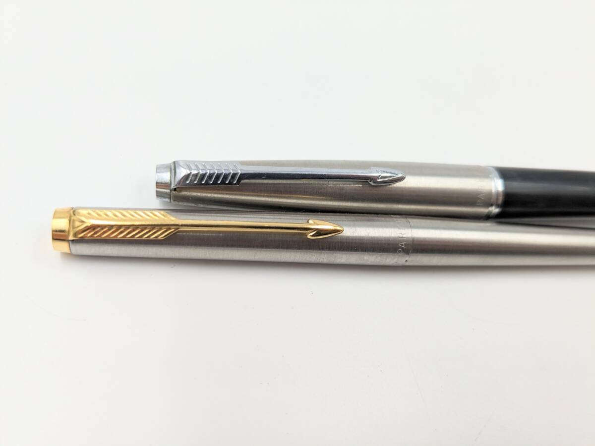 1000円～☆PARKER パーカー 万年筆 2本セット シルバー×ゴールド シルバー×ブラック☆筆記未確認 ブランド 文房具 筆記用具 ケース付きの画像3