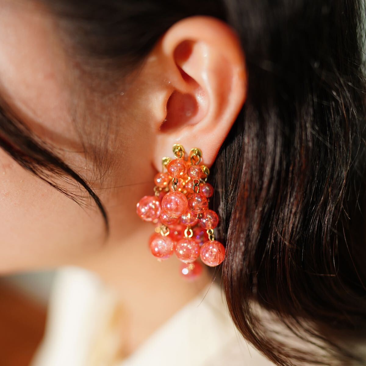 USA VINTAGE COLOR BEADS DESIGN SWING EAR CLIPS/アメリカ古着カラービーズぶらさがりデザインイヤリング_画像8