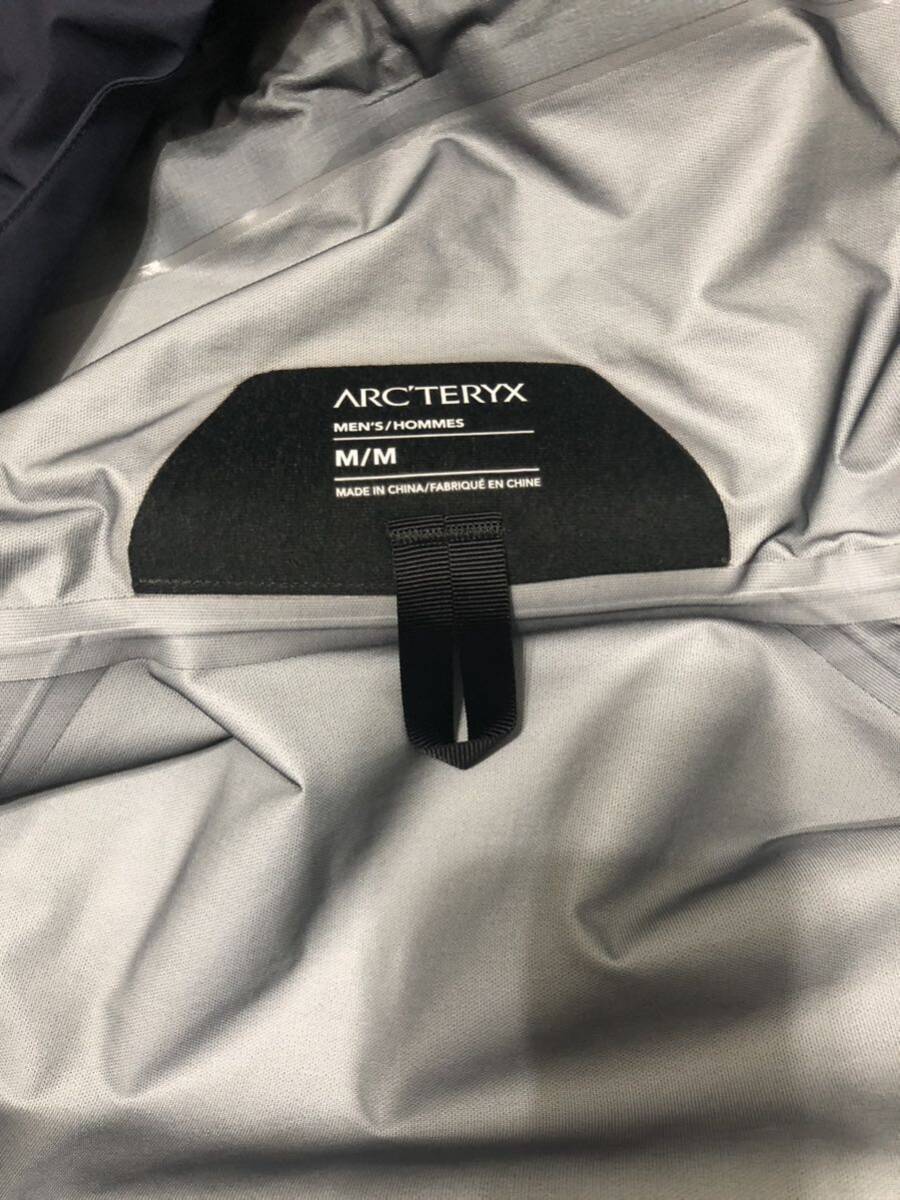 アークテリクス ベータジャケット メンズ M ブラックサファイア ARC’TERYX Beta Jacket Men's Medium Black Sapphireの画像4