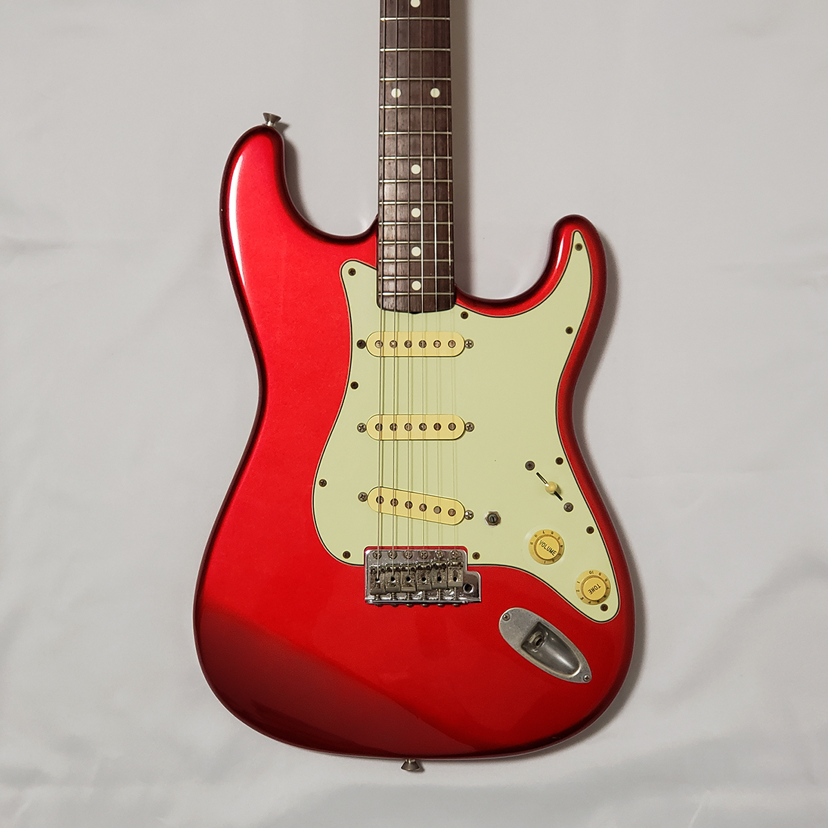 Fender Stratocaster Crafted in Japan フェンダー ストラトキャスター　Oシリアル（1998年購入）_画像2