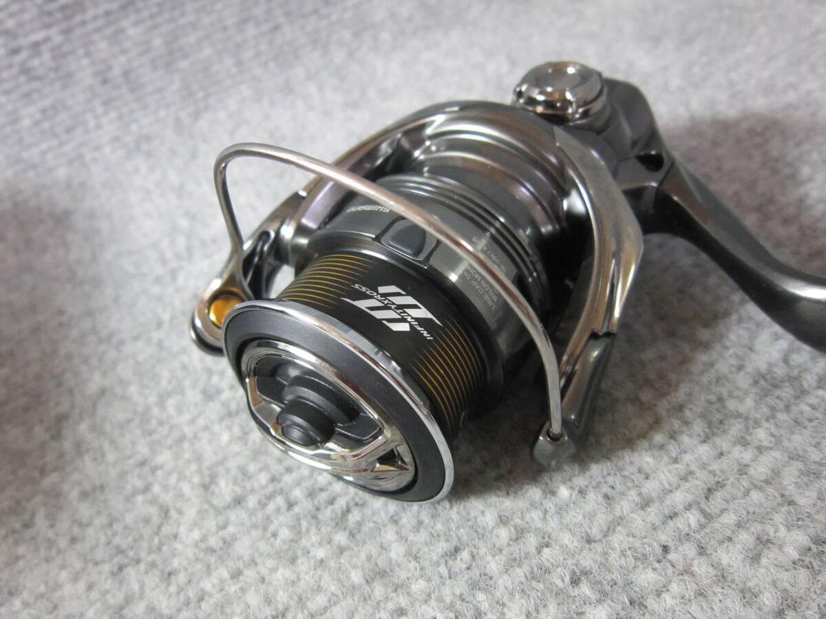 (5012) 糸巻きのみ 未使用品 SHIMANO シマノ 24ツインパワー リール C2000Sの画像3