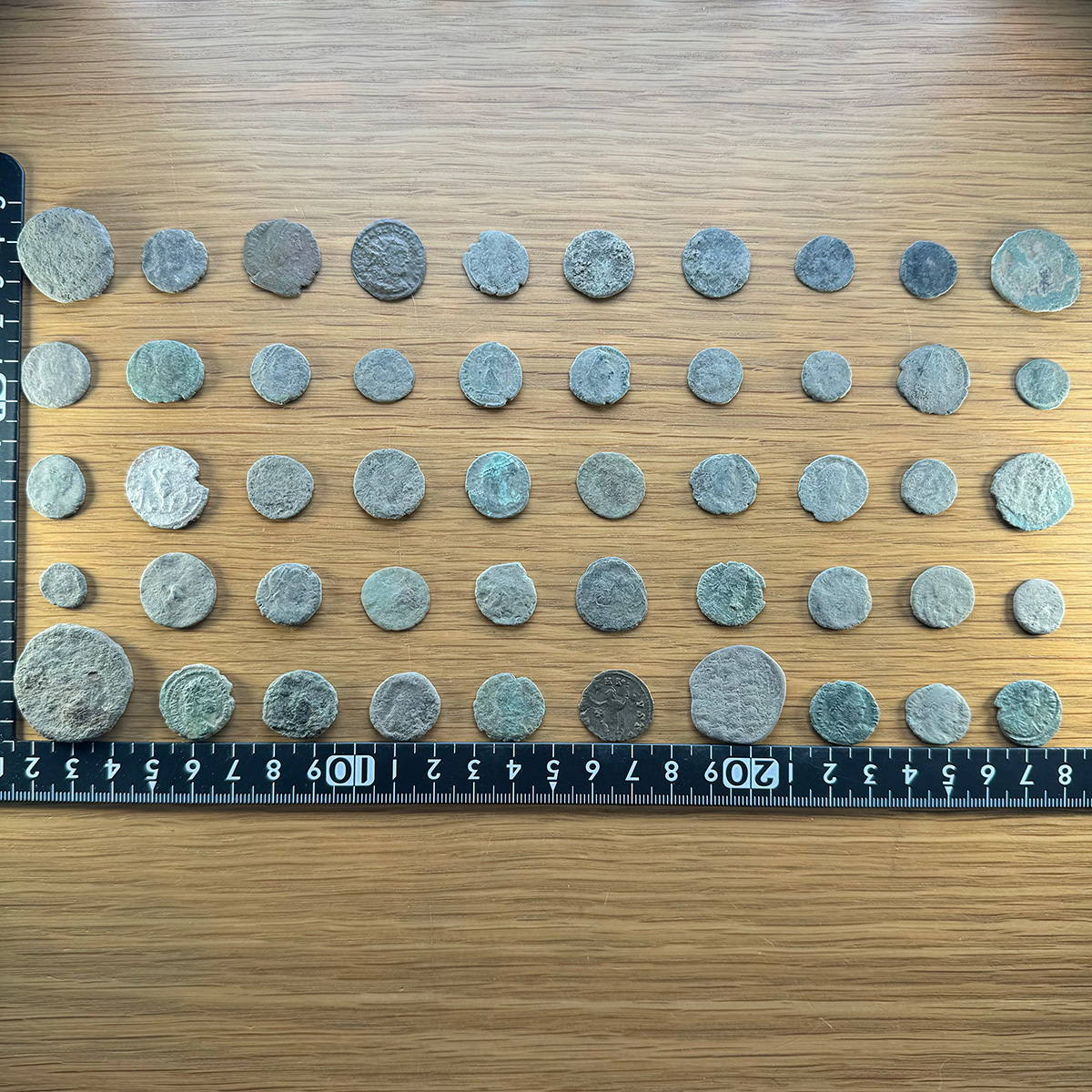 【古代ローマコイン】未洗浄未選別アンティークコイン50枚大量まとめてロット！超希少！！(2BbQHchBKR)の画像1