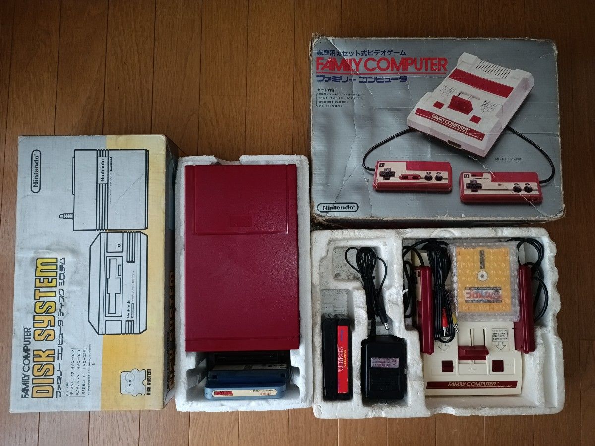 任天堂ファミリーコンピューター(AV化済み)+ディスクシステム 任天堂ファミリーコンピューター(AV化済み)+ディスクシステム