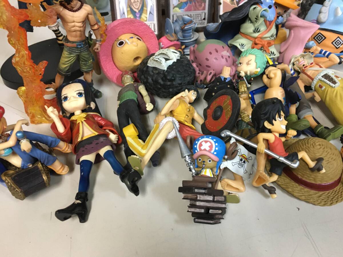 A1414 ONE PIECE ワンピース フィギュア 時計 グッズ まとめ 大量 部品 状態未確認 現状渡しの画像7