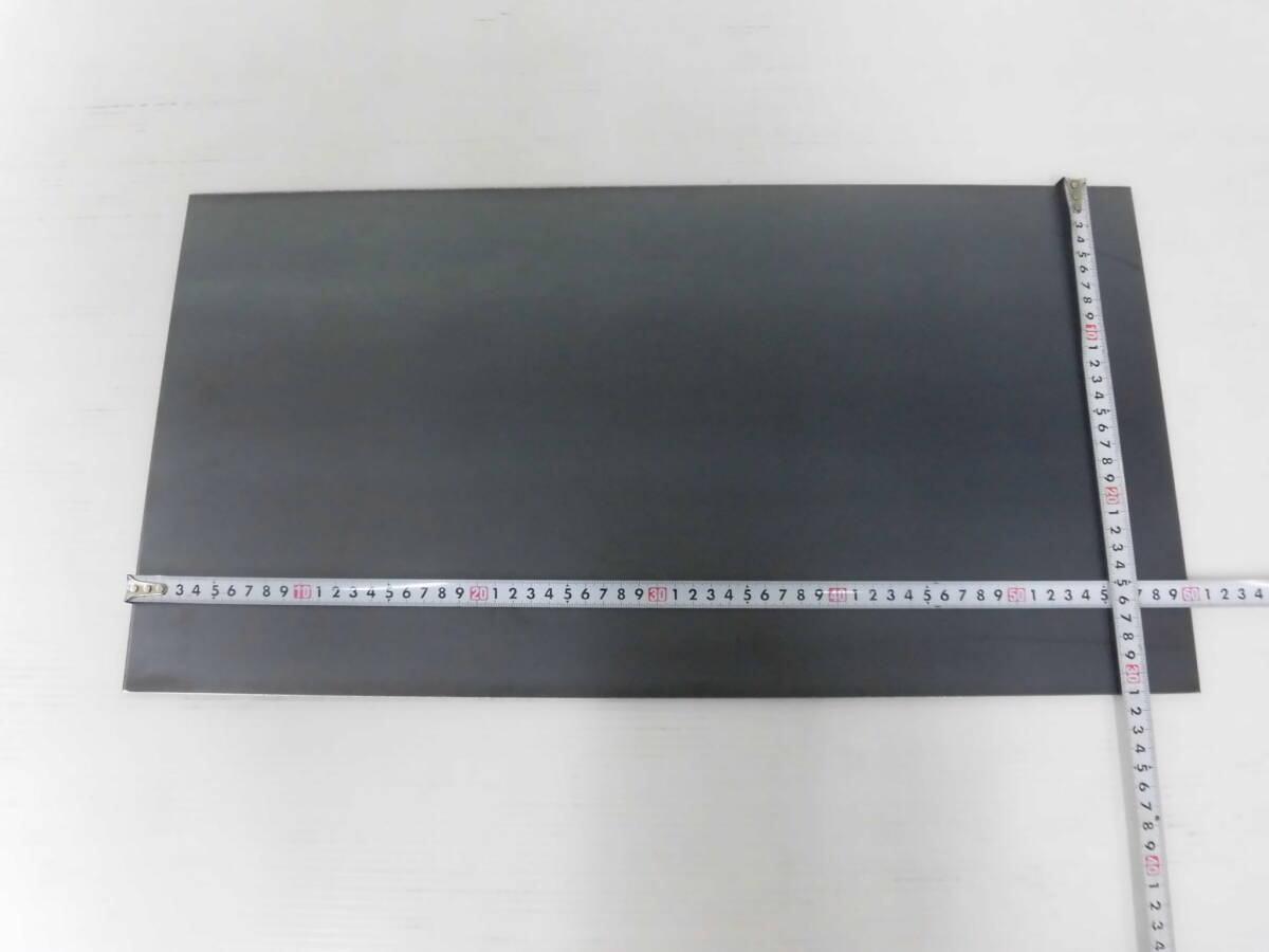 鉄板 　黒皮　スチール板　板厚3.2mm　310mm x 600mm 1枚　切板　切材　溶接材 _画像3