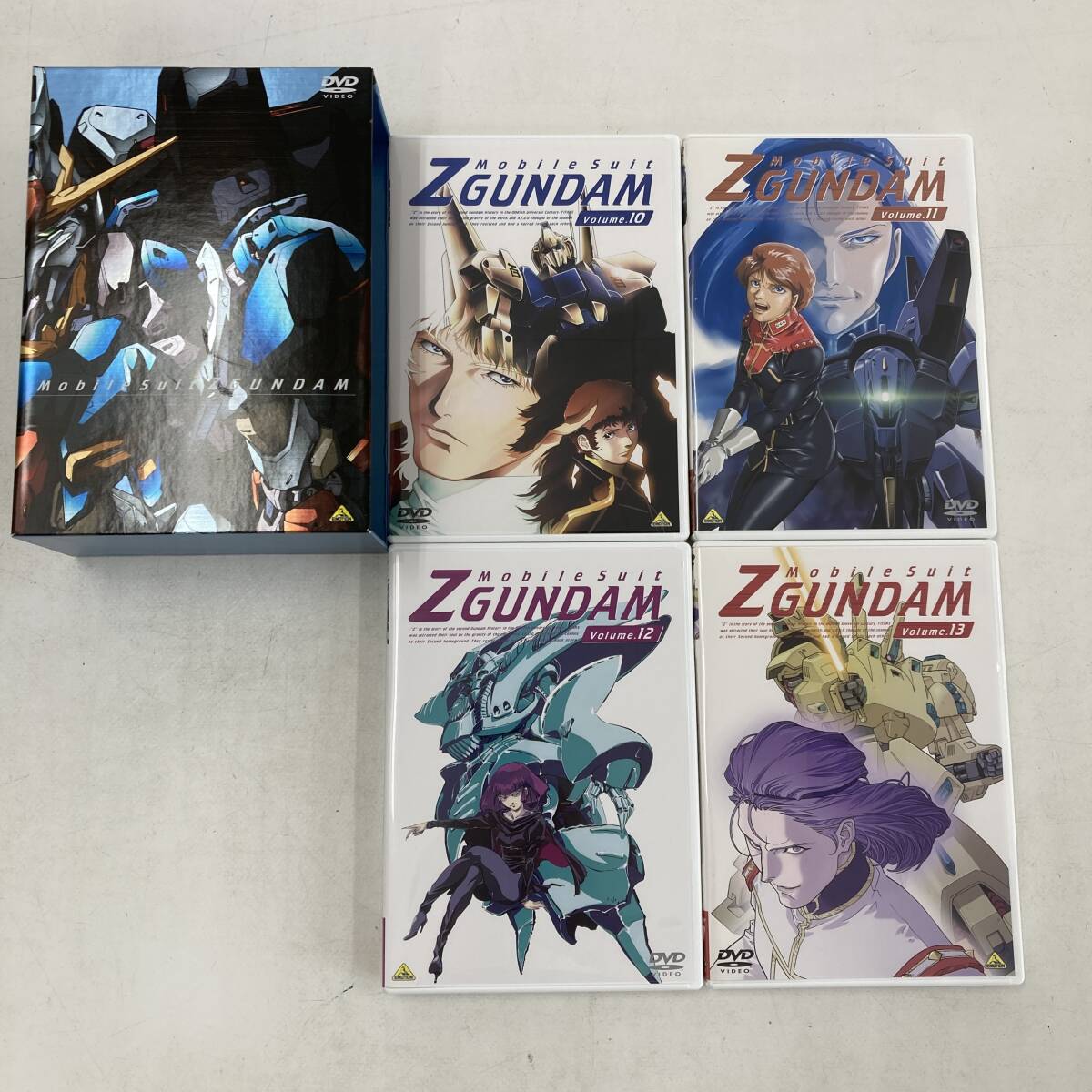 機動戦士 Z ガンダム メモリアルボックス 全3巻セット Ⅰ ＋ Ⅱ ＋ Ⅲ まとめ売り DVD-BOX 【中古品】の画像6