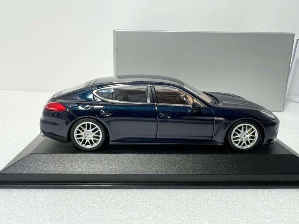 ミニチャンプス 1/43 Porsche Panamera 4S ポルシェ パナメーラ ロング 2013 ダークブルー 特注 WAP0204500E_画像6