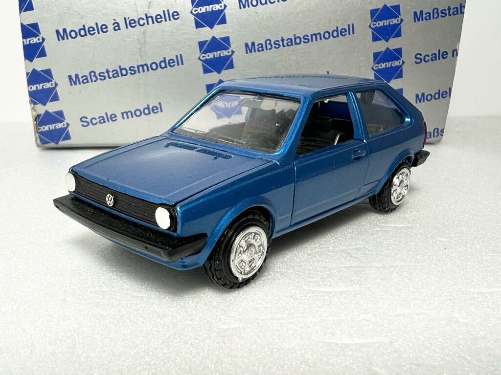 conrad 1/43 VW Polo フォルクスワーゲン ポロ クーペ ブルー コンラッド 西ドイツ製の画像1