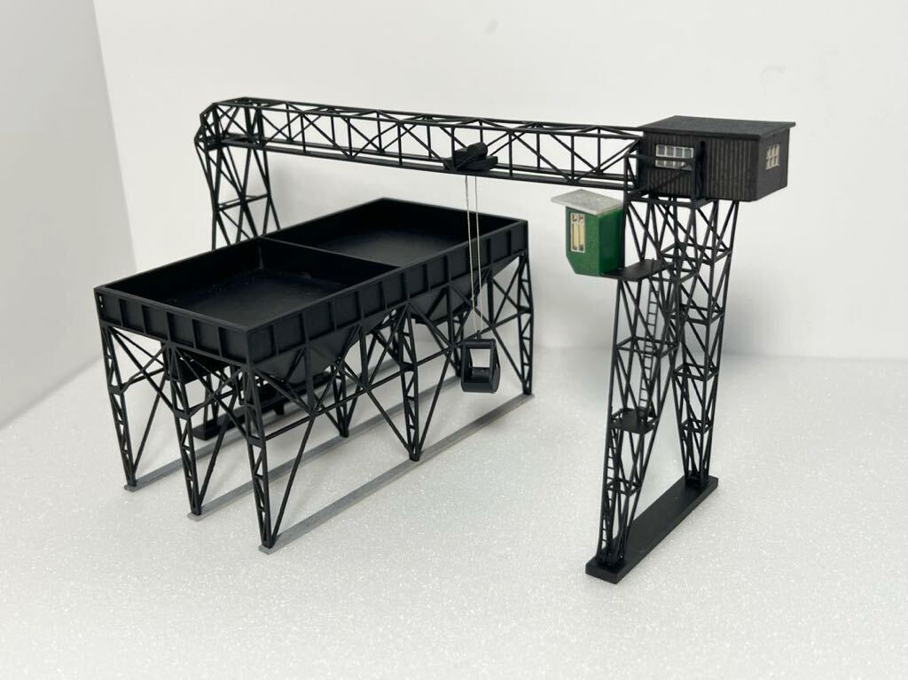モデルワークス 大型給炭塔とクレーン Nゲージ ペーパーキット キット完成品 ストラクチャー ジオラマの画像1