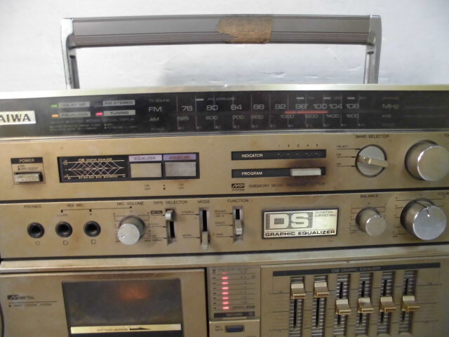 4-331 7*AIWA/ Aiwa radio-cassette CA-10 7*