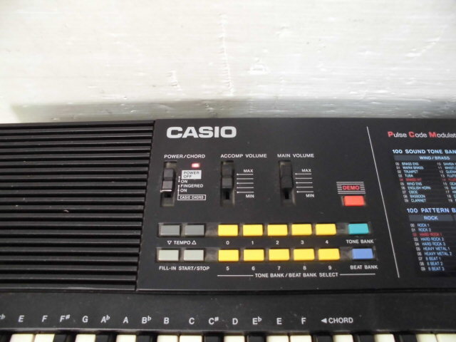 4-561♀CASIO/カシオ Tone Bank 電子キーボード MA-101♀