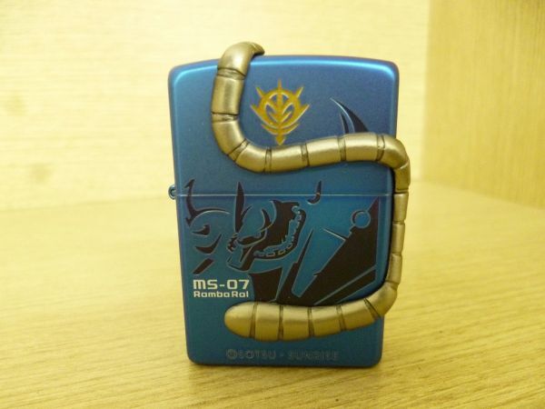 Y876-N36-1480◎ Zippo ジッポー MS-07 ランバラル ジオン軍 グフ 喫煙具 オイルライター 現状品①◎_画像2