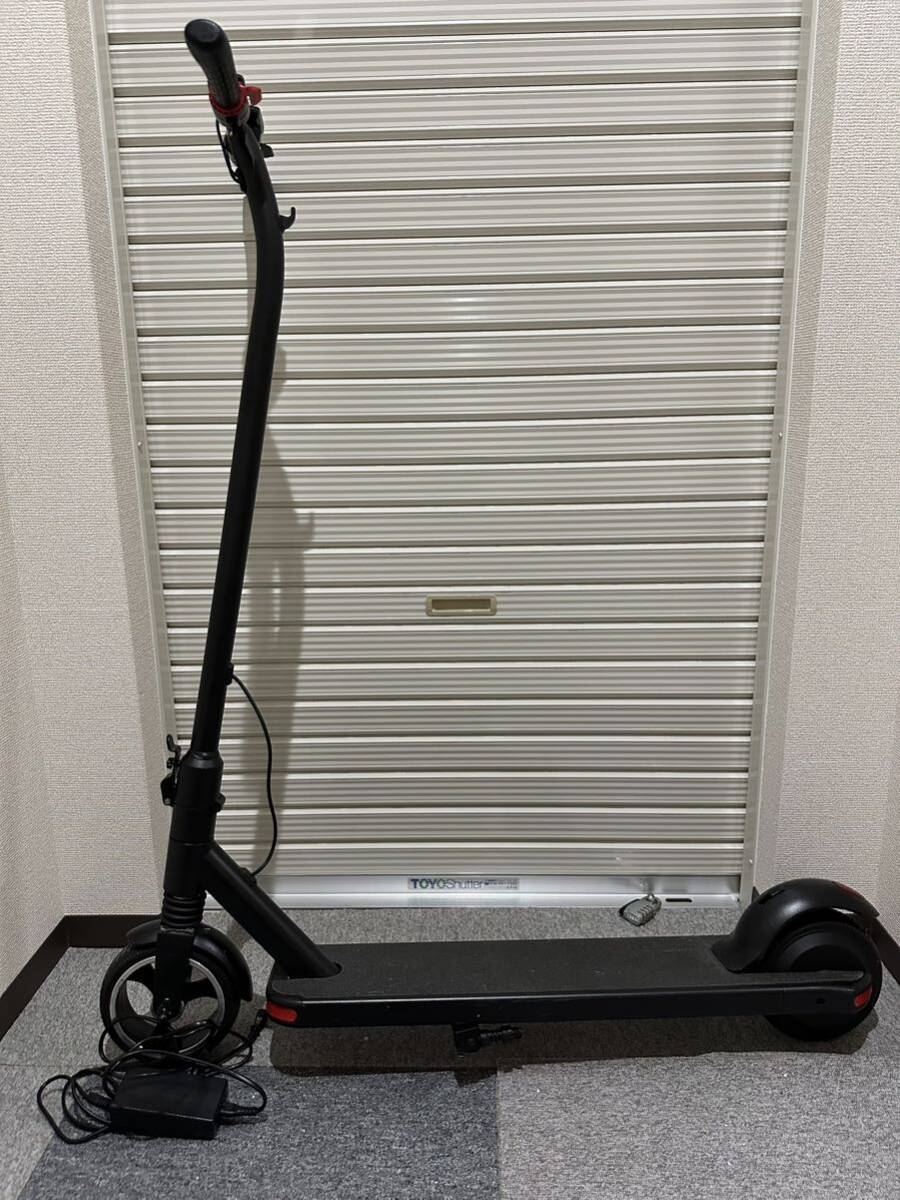【安心 実写確認 三重県鈴鹿市】電動キックボード 6.5inch キックスクーター 電動 軽量 最高時速26キロ 公道走行不可