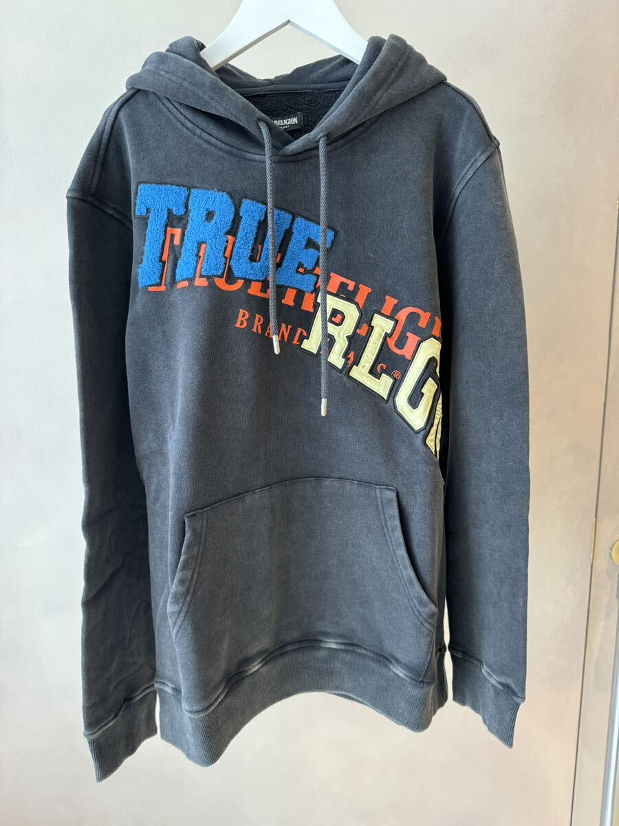 【TRUE RELIGION 】VINTAGE PATCH PULLOVER HOODIE_画像1