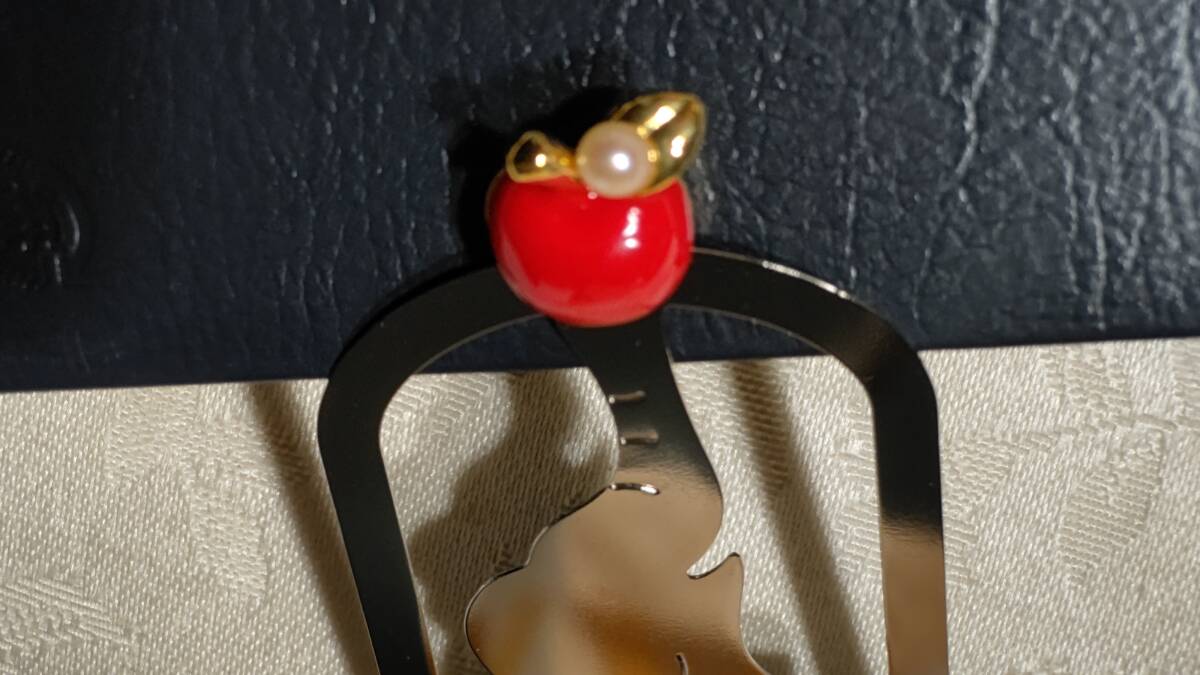 404 ミキモト ブックマーク 象の鼻の先の赤いリンゴにパール ケース入りの画像6