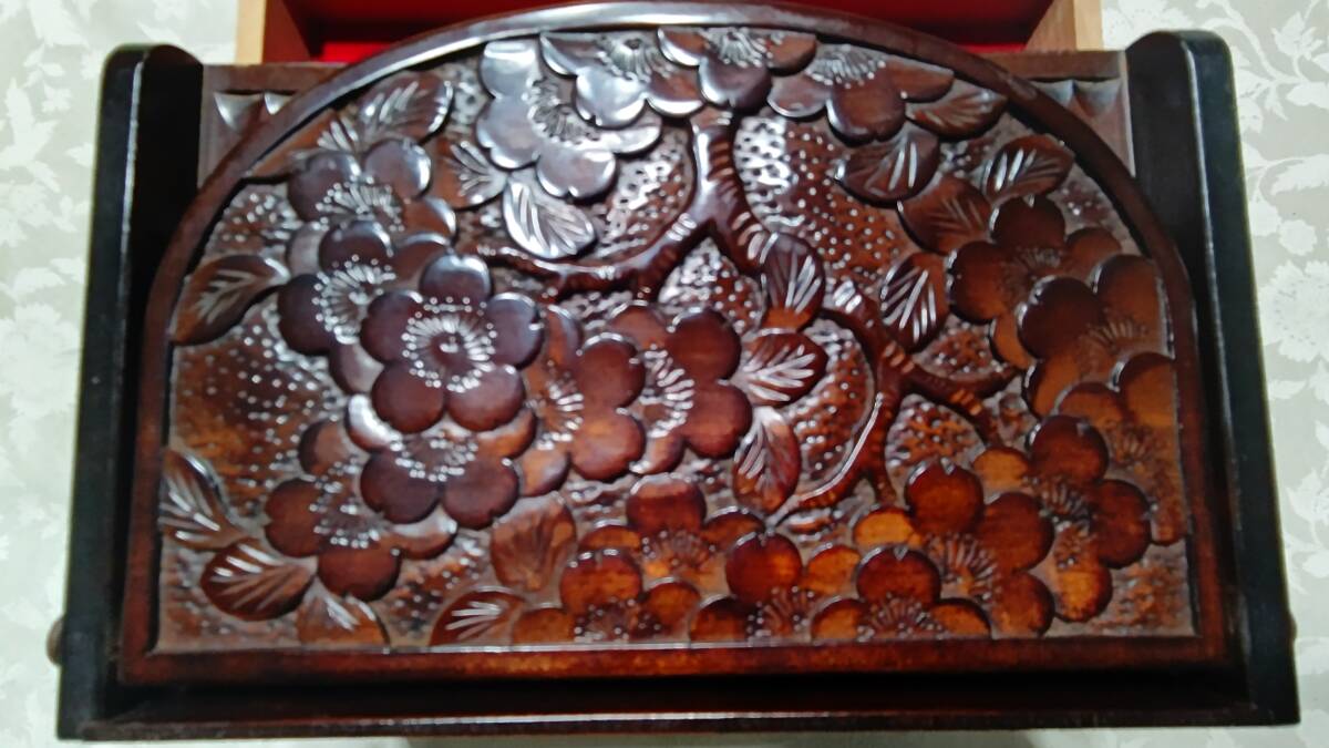伝統工芸品 軽井沢彫 姫鏡台 ミニドレッサー 鏡付き2段引き出し 伝統工芸品 軽井沢彫 姫鏡台 ミニドレッサー 鏡付き2段引き出し