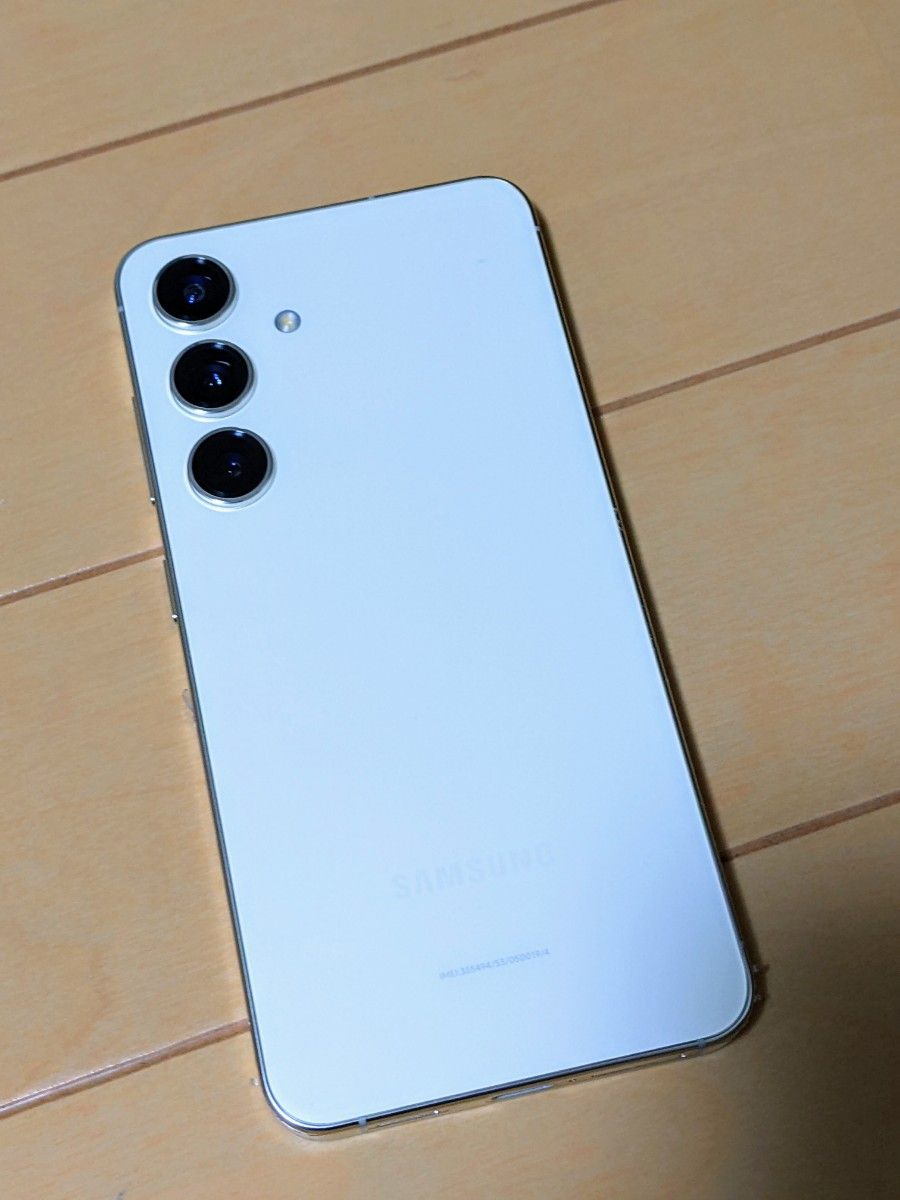 ほぼ新品 サムスン Galaxy S24 256GB SIMフリー [アンバー ほぼ新品 サムスン Galaxy S24 256GB SIMフリー [アンバー
