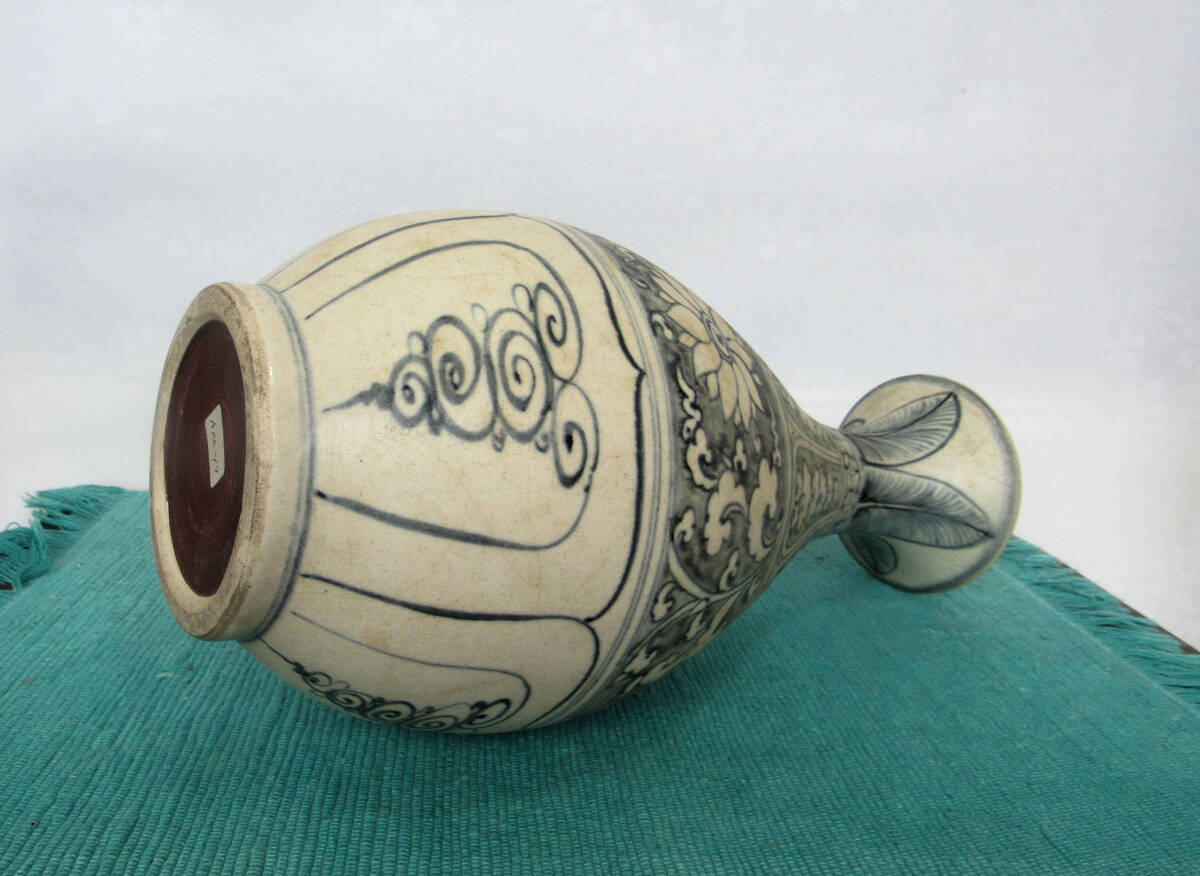 古陶磁器 安南青花牡丹唐草文壺 茶道具 １５世紀～１６世紀の画像10